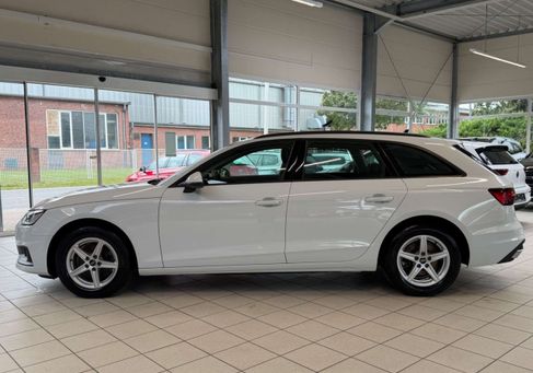 Audi A4, 2023 2