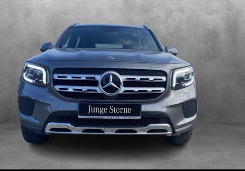 Mercedes-Benz GLB 200, 2022