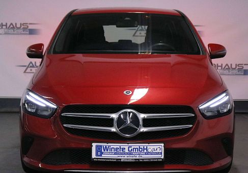 Mercedes-Benz B 200, 2022