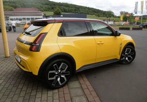 Renault R 5, 2025