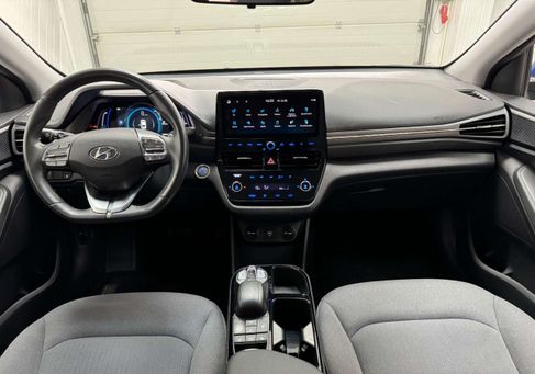 Hyundai IONIQ, 2022 2