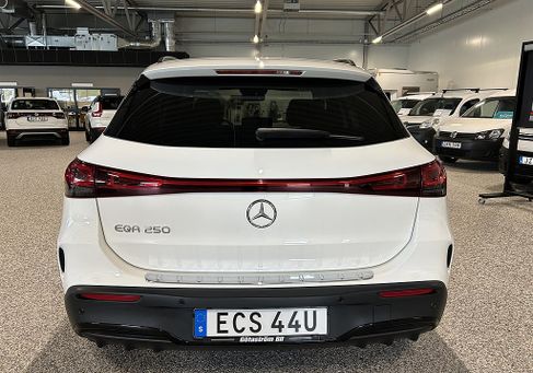 Mercedes-Benz EQA, 2022