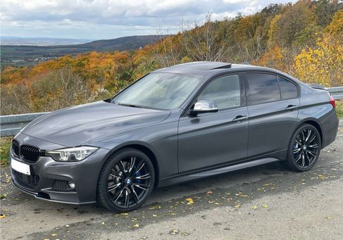 BMW 335, 2018