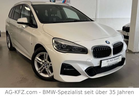 BMW 220, 2021