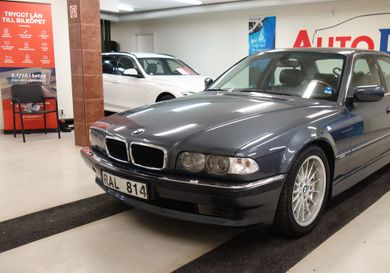 BMW 740, 1999