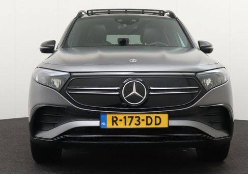 Mercedes-Benz EQB, 2022