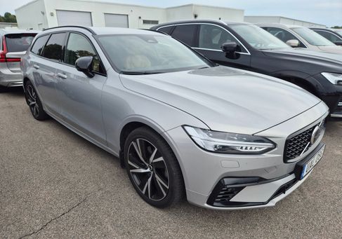Volvo V90, 2023