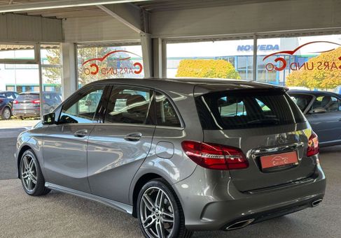 Mercedes-Benz B 200, 2017