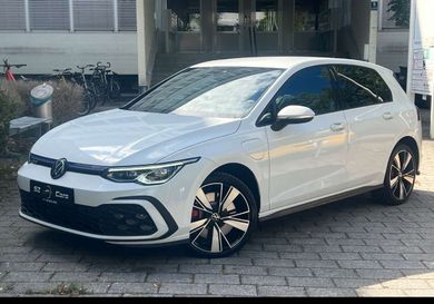 Volkswagen Golf, 2022