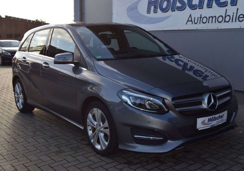 Mercedes-Benz B 180, 2017