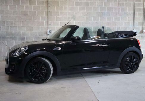 MINI, 2021