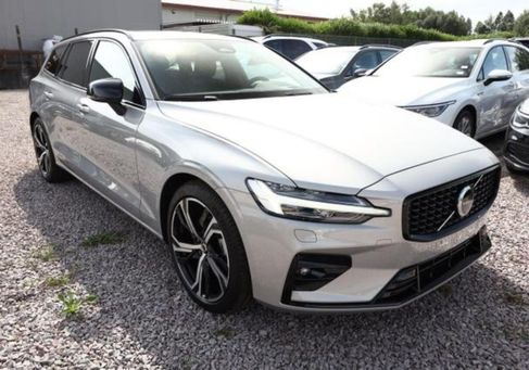 Volvo V60, 2023