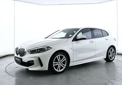 BMW 120, 2023