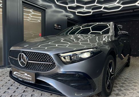 Mercedes-Benz A 250, 2023