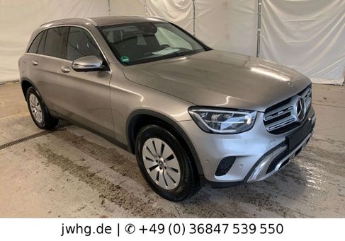 Mercedes-Benz GLC 200, 2022