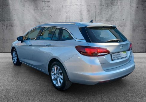 Opel Astra, 2021