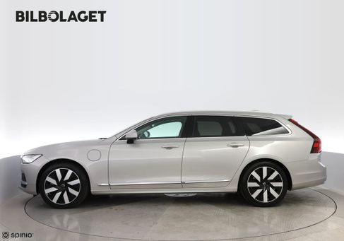 Volvo V90, 2025