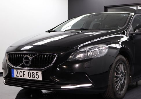 Volvo V40, 2018