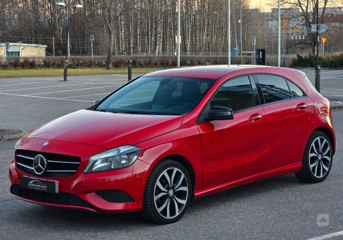 Mercedes-Benz A 200, 2013