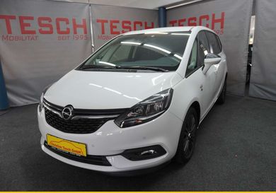 Opel Zafira, 2019