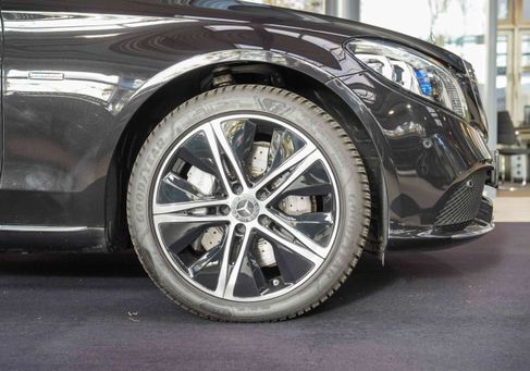 Mercedes-Benz C 300, 2019