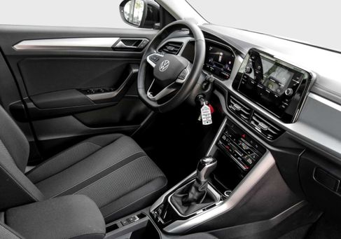 Volkswagen T-Roc, 2024