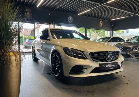 Mercedes-Benz C 300, 2018 3