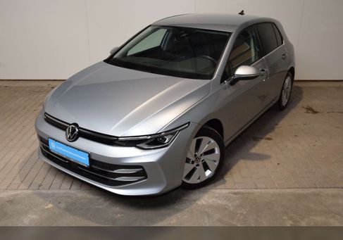 Volkswagen Golf, 2025