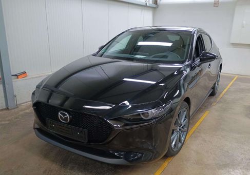 Mazda 3, 2025
