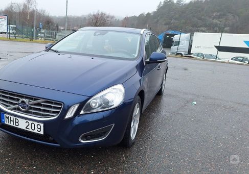 Volvo V60, 2012