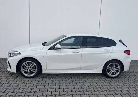 BMW 118, 2023