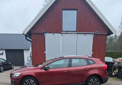 Volvo V40 Cross Country, 2017