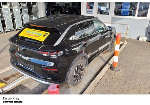 Volkswagen T-Roc, 2026 3