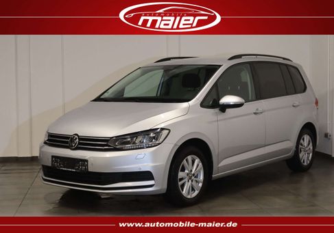 Volkswagen Touran, 2022