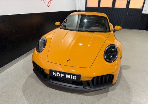 Porsche, 2025