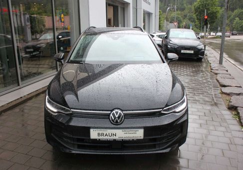 Volkswagen Golf, 2024 3