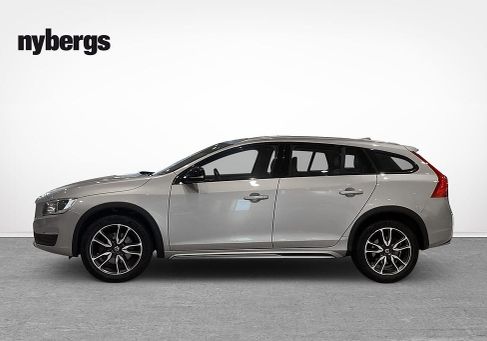 Volvo V60 Cross Country, 2017
