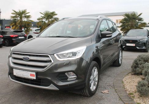 Ford Kuga, 2019