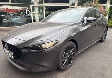 Mazda 3, 2025