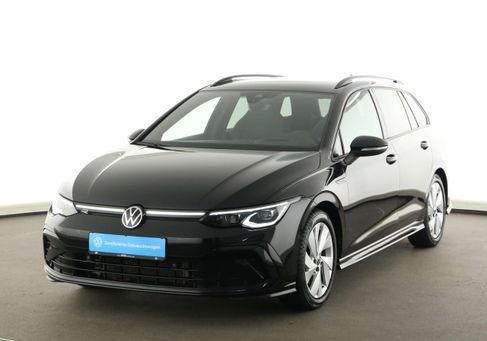 Volkswagen Golf, 2022