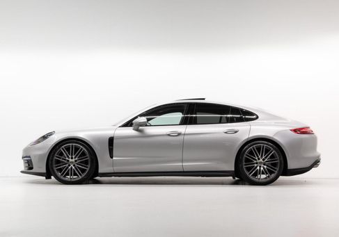 Porsche Panamera, 2017