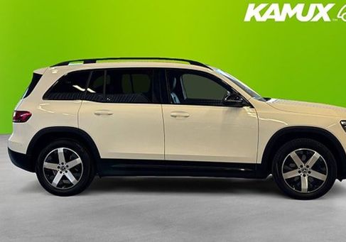 Mercedes-Benz GLB 200, 2022