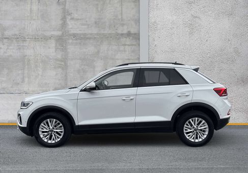 Volkswagen T-Roc, 2023