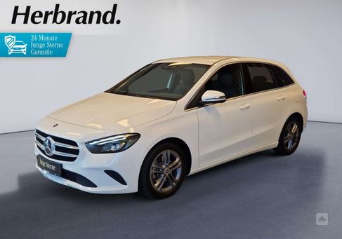 Mercedes-Benz B 200, 2021