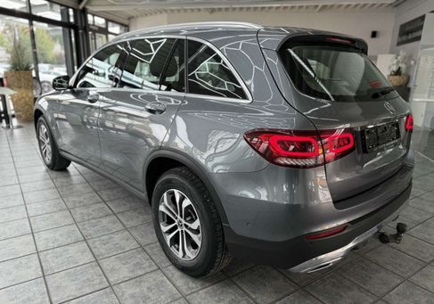 Mercedes-Benz GLC 200, 2020