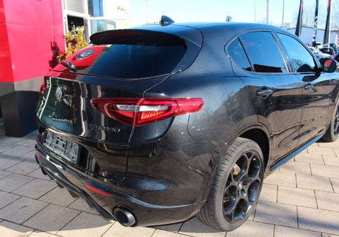 Alfa Romeo Stelvio, 2022