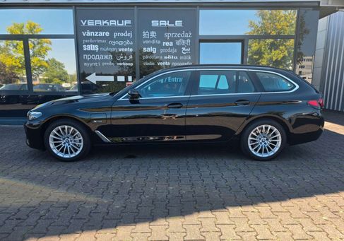 BMW 530, 2022