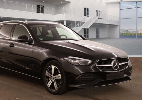Mercedes-Benz C 300, 2023 2