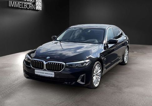 BMW 530, 2022 3
