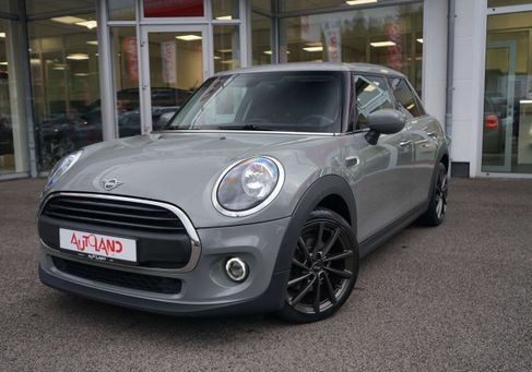 MINI ONE, 2019